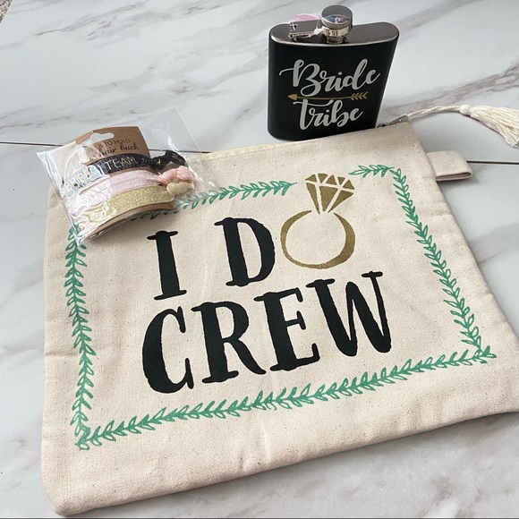 "I DO CREW" Canvas Survival Bag, Flask & Hair Ties - Picture 9 of 10